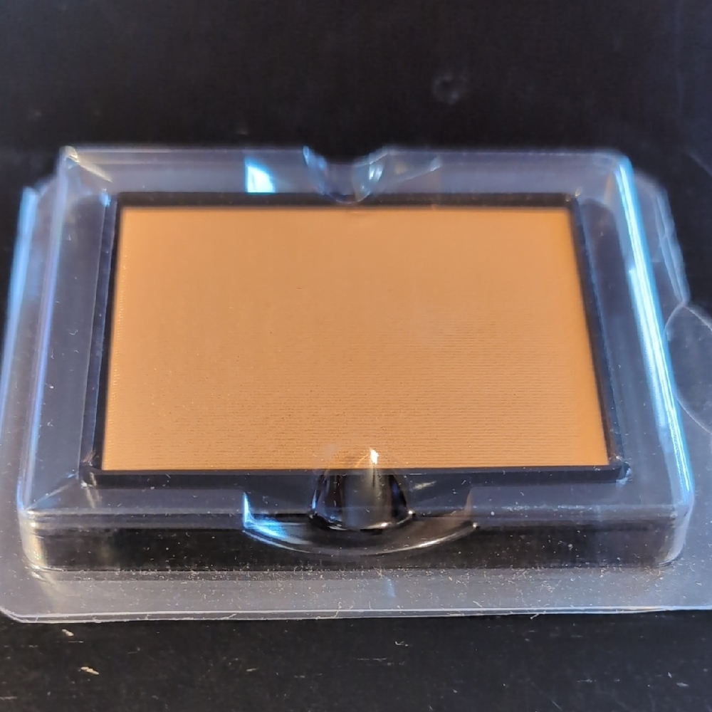NARS Light Reflecting Setting Powder- SHORE